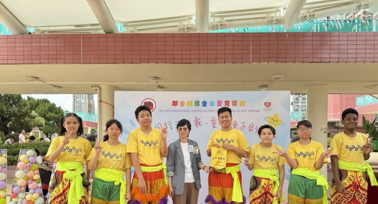 8.友愛育嬰園三十周年誌慶舞獅表演